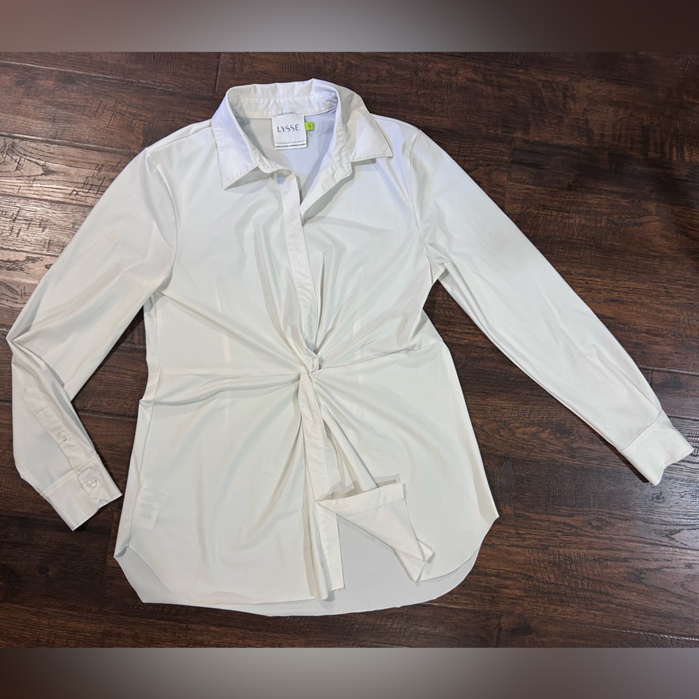 Lyssé Twist-Front Tunic Shirt